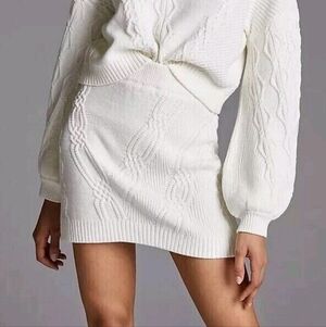 Maeve Anthropologie White Cable Knit Pull on Mini Skirt Snow bunny Warm M Winter